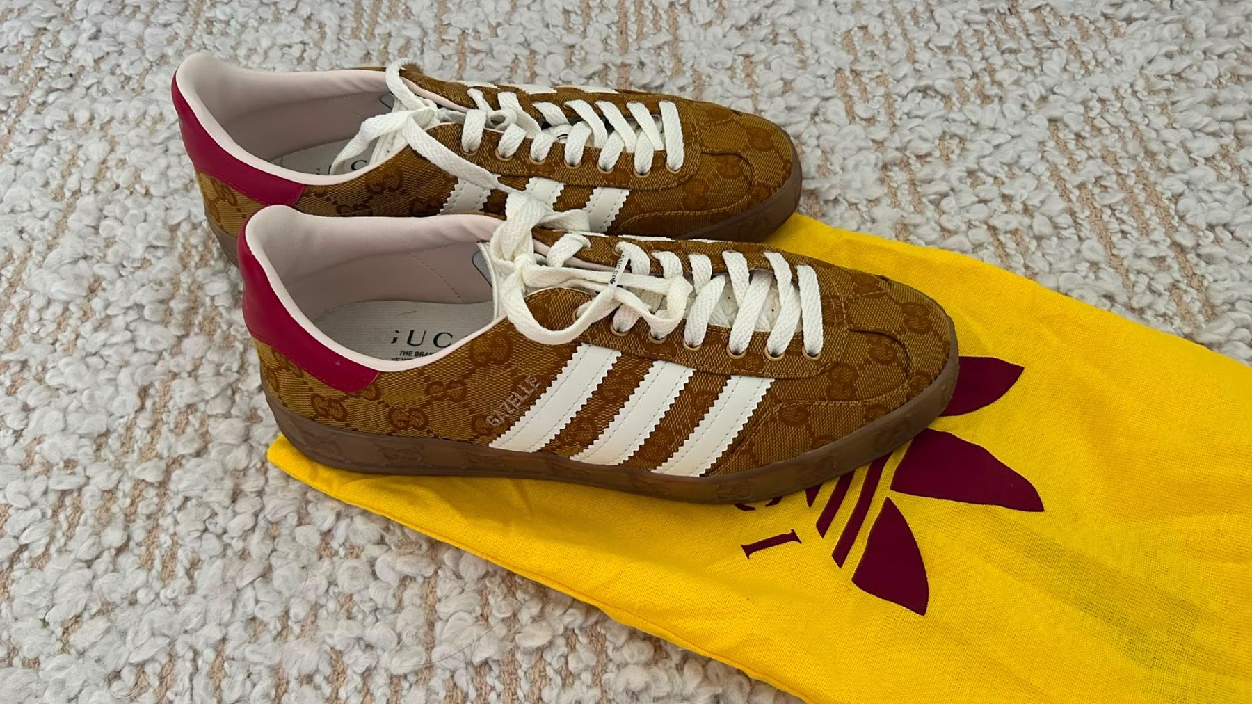Adidas Chaussures hommes: Adidas Gucci Gazelle – D'occasion à Cortaillod par Isca54