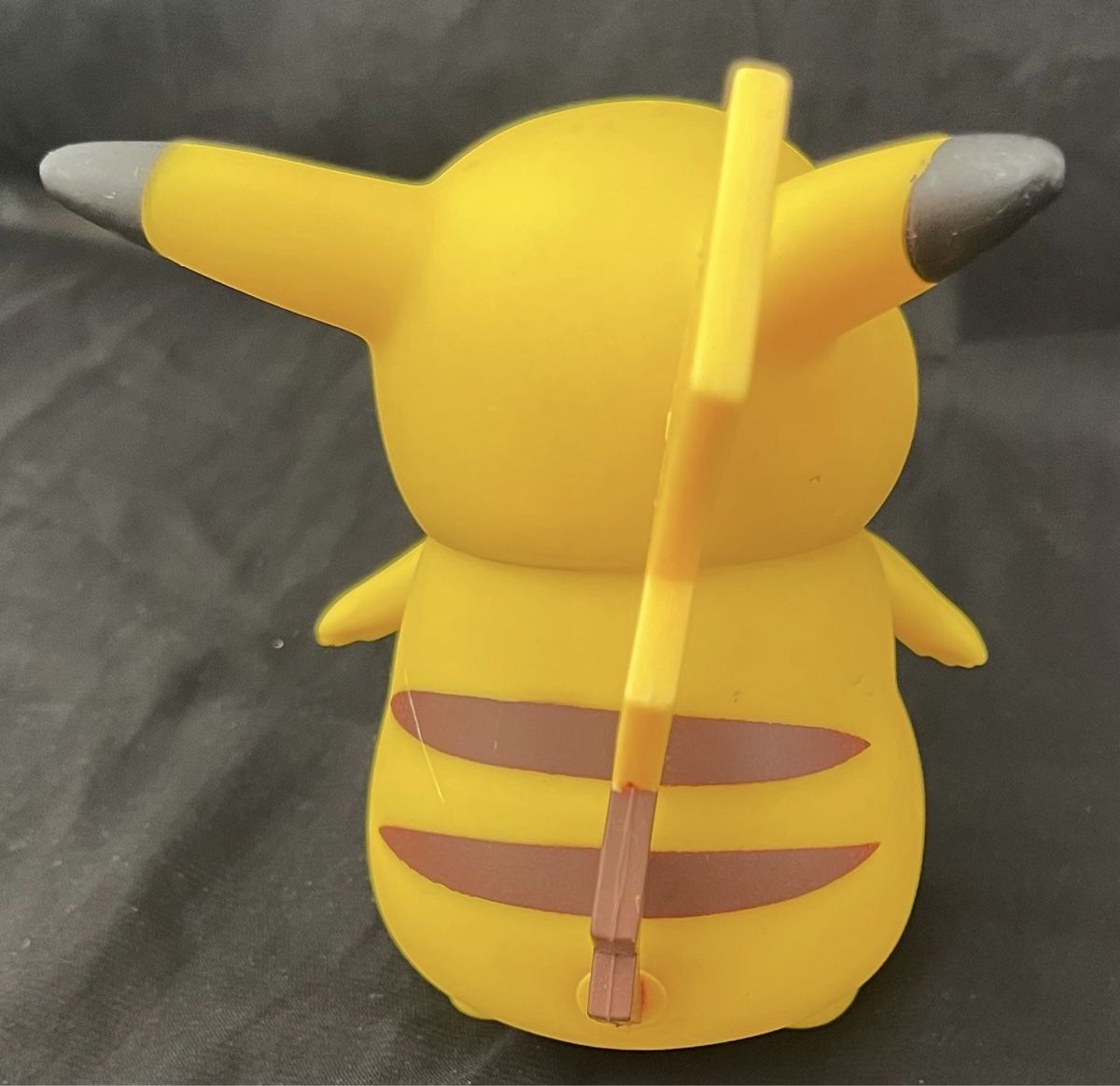 Pokémon Statuette: Pokemon Pikachu Vintagefigur Tomy 1998 – Usato da Opfikon venduto da Luis144 4