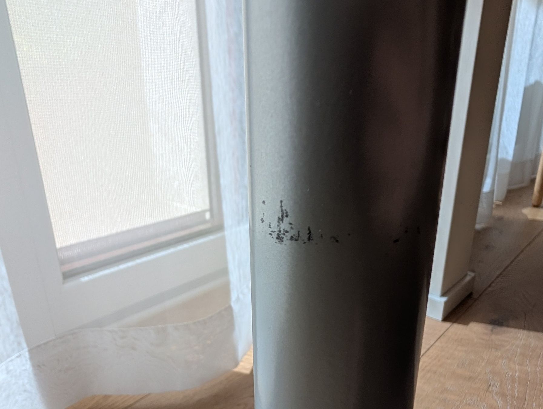 Ikea Scrivanie: Schreibtisch Massivholz Eiche – Usato da Zürich venduto da chr_hwm7 4