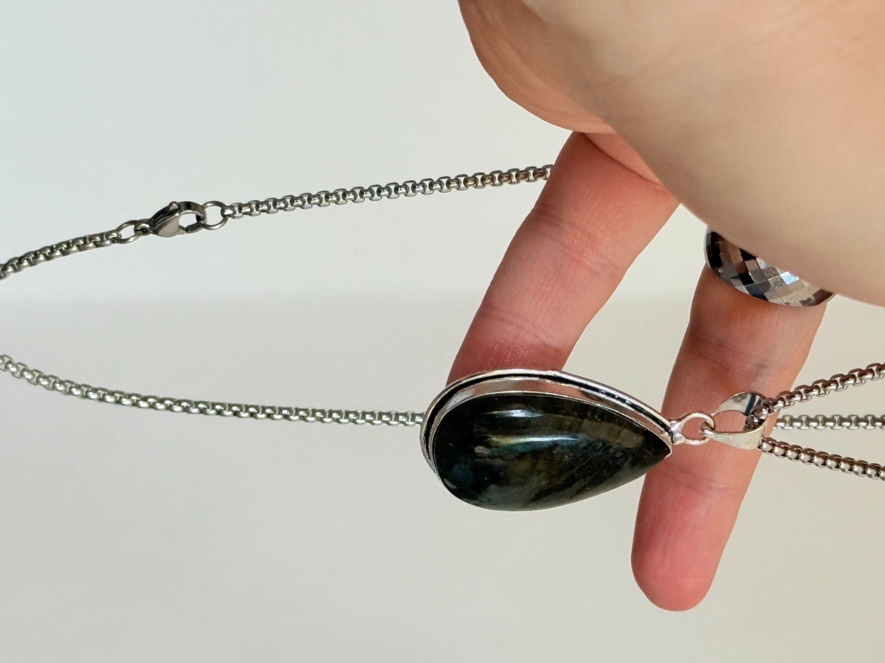 Catenine: Magnifique collier avec labradorite – Nuovo e nell'imballaggio originale da Genève venduto da AWWA 5