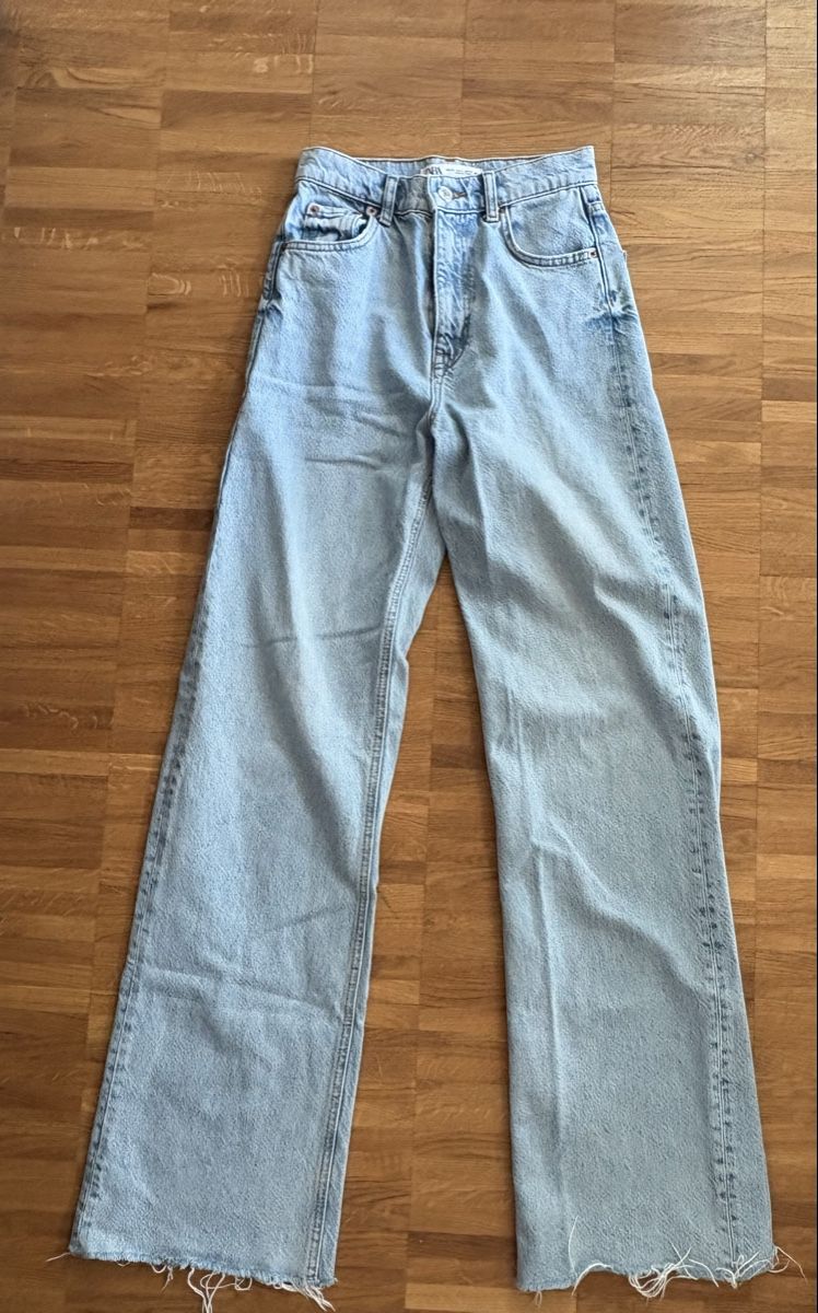 Zara Jeans: Zara Jeans Wide Leg, hellblau, Grösse 34 - Top Zustand! (55) – Neu (gemäss Beschreibung) aus Langenthal von hih_sfd7 1