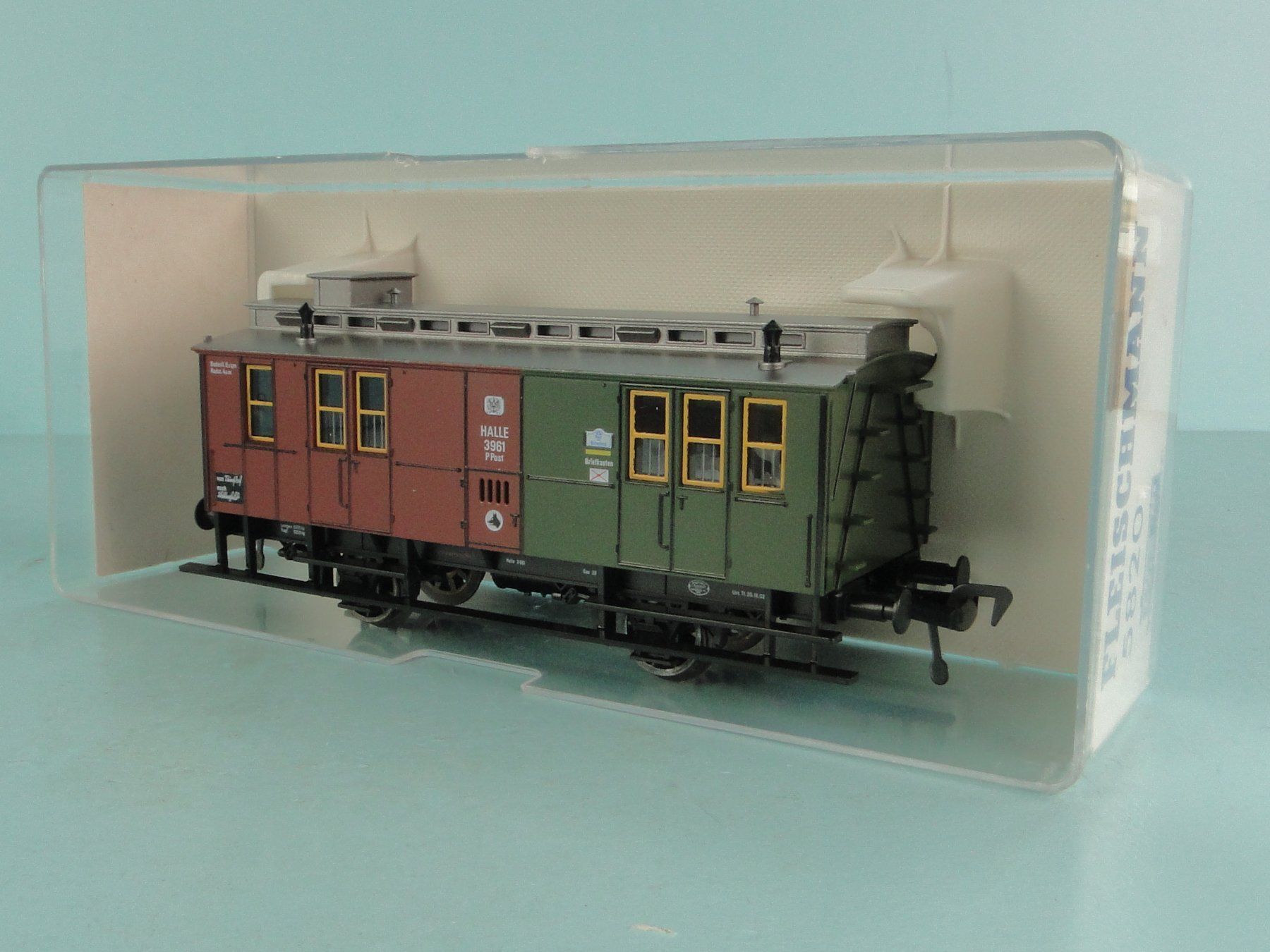 Fleischmann Modellini di ferrovie: Fleischmann 5820 Postwagen HALLE – Usato da Bülach venduto da cann11 2