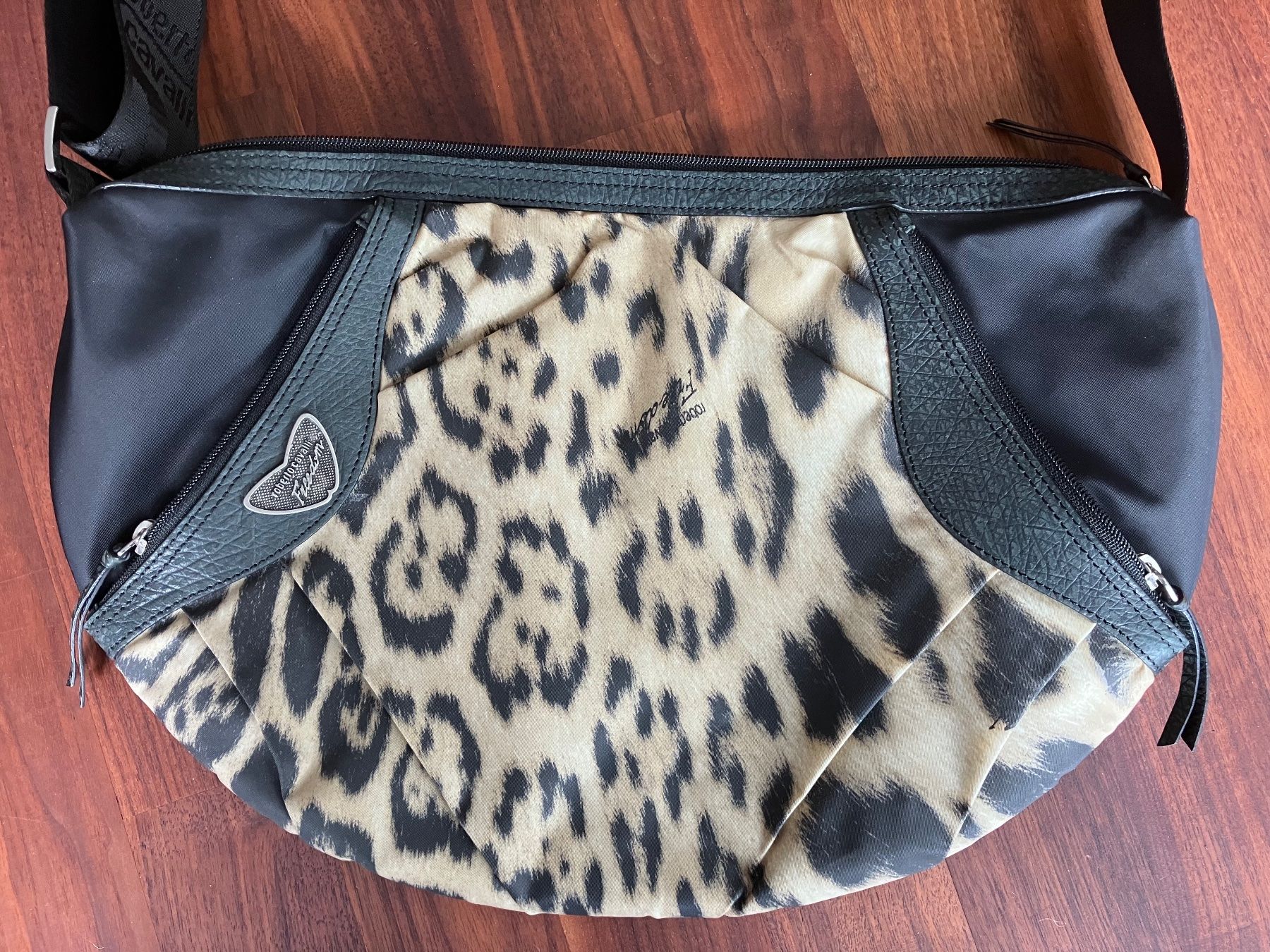 Roberto Cavalli Borse da donna: Roberto Cavalli Tasche – Usato da Windisch venduto da Lyudmila01 1