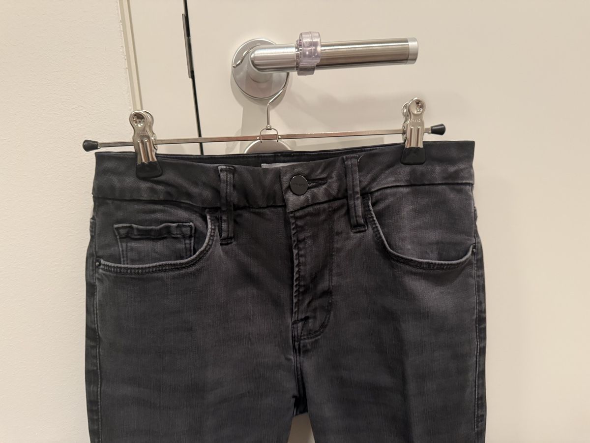 Jeans: Frame Jeans Modell Le Crop Mini Boot Gr.25 – Neuf (Voir description) à Balzers par Lissi57 1