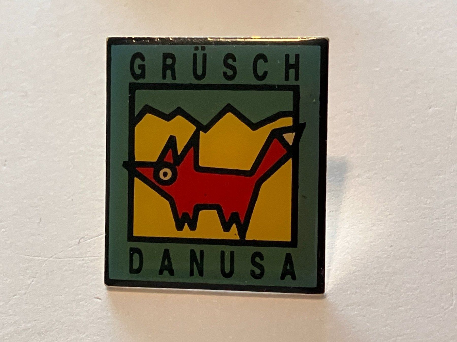 Placchette & Badge: 1 Pin Grüsch Danusa – Usato da Basel venduto da djwwpp