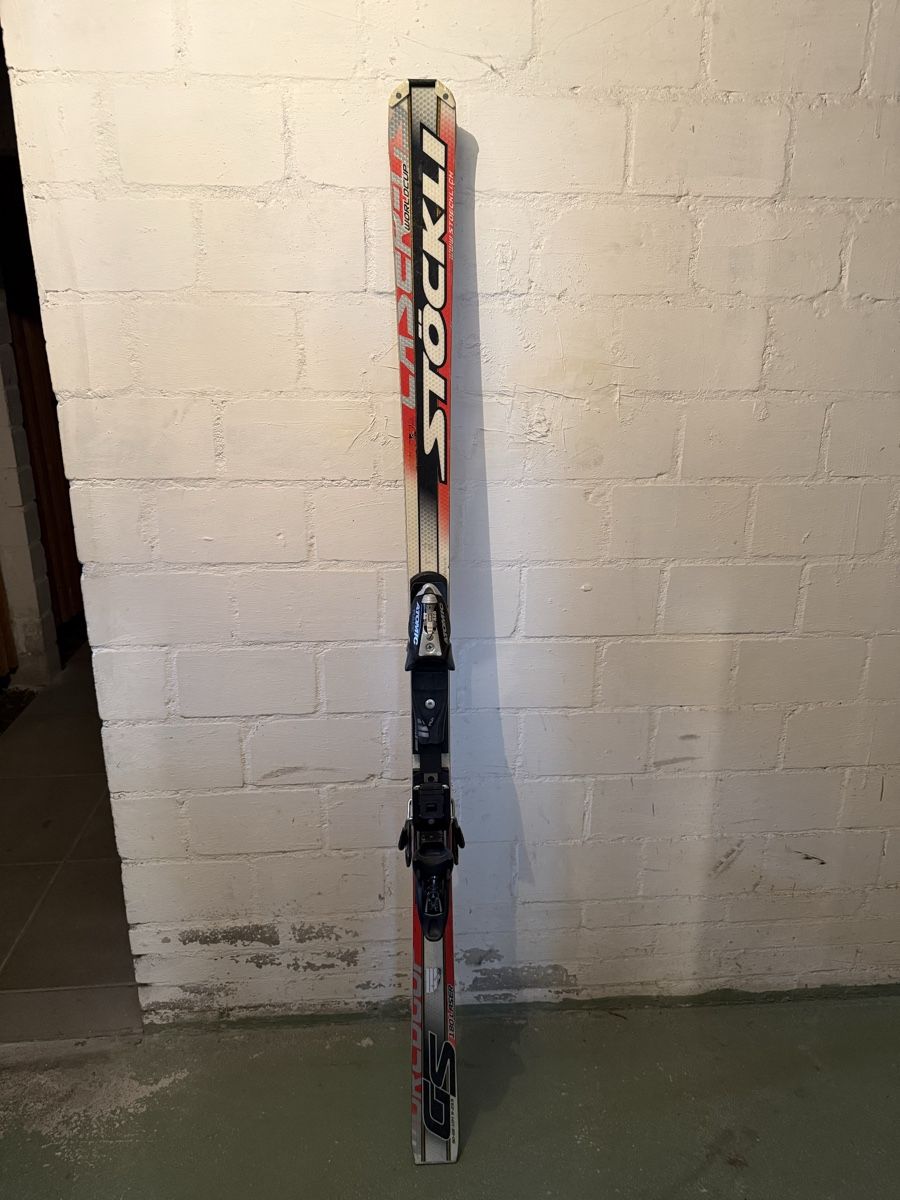 Stöckli Sci: Stöckli Ski Laser GS 180cm – Usato da Kilchberg ZH venduto da PinkyTheDragon 4