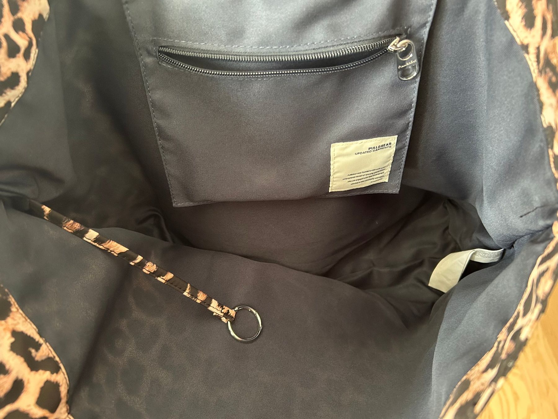 Pull&Bear Borse da donna: Shopper von Pull&Bear – Usato da Riedholz venduto da rebeccas 1