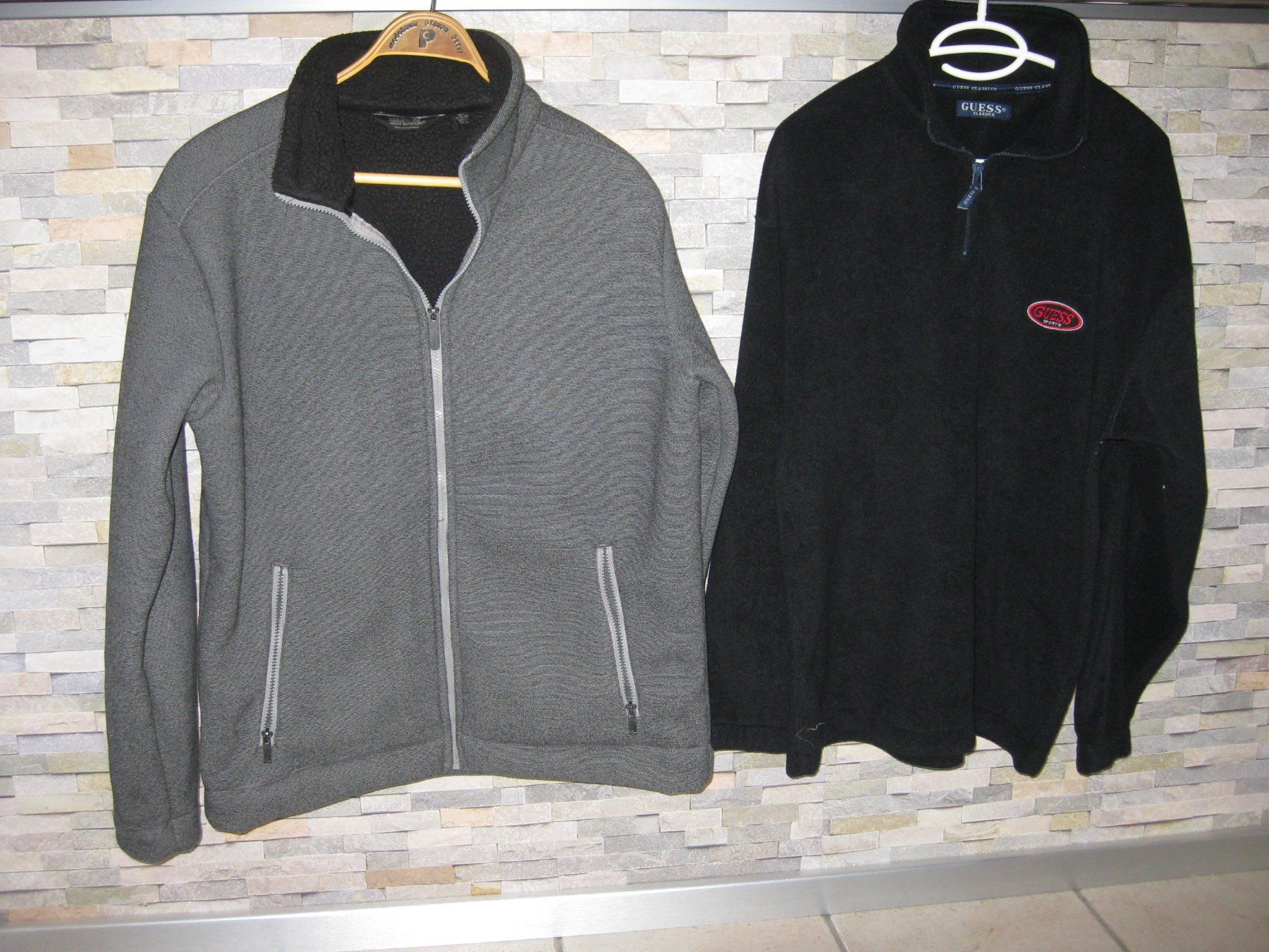 Guess Kleiderpakete: Set Fleece Jacke Regatta & Fleece Pullover Guess Gr.L – Gebraucht aus Steinmaur von Daka36