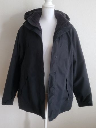 Warme & trendige JACK WOLFSKIN Winterjacke Gr. XXL - neu!