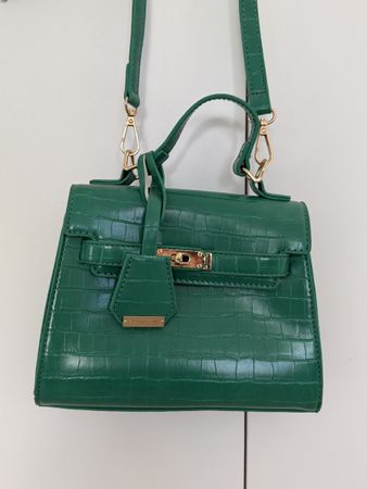 Sac "Glamorous" vert effet croco – détails dorés