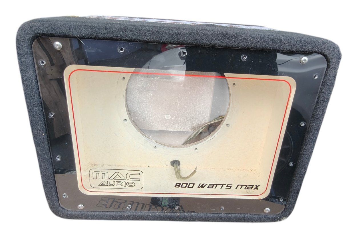 Haut-parleurs: Caisson vide - Mac audio 108BP (20cm) – D'occasion à Corcelles-près-Payerne par FactoryofSound 1