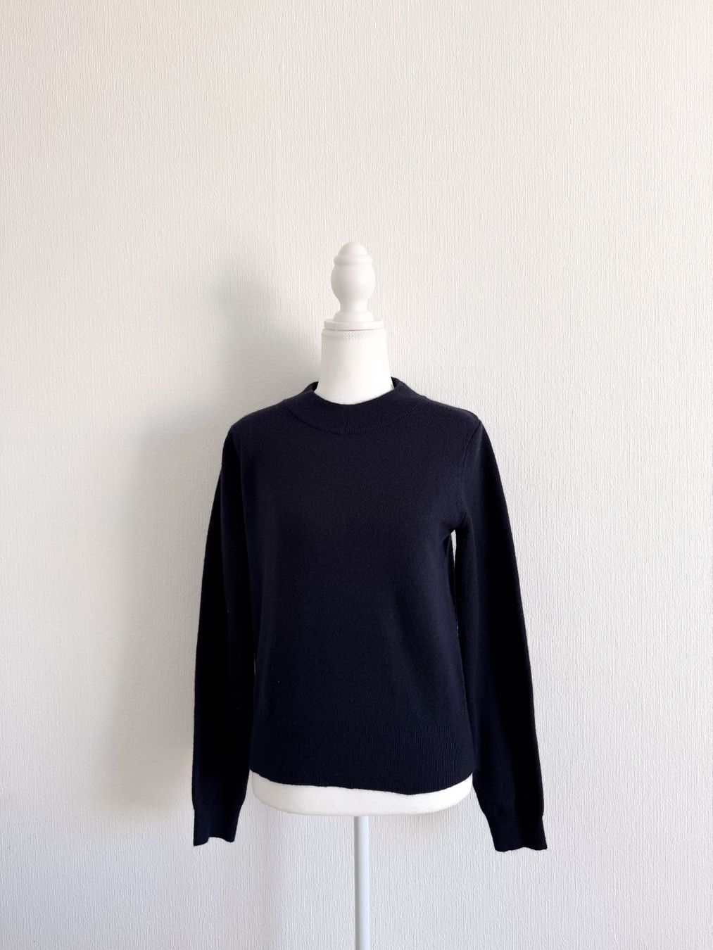 Maglioni & Felpe: Pull bleu marine – Usato da Lausanne venduto da Greenbyaudrey