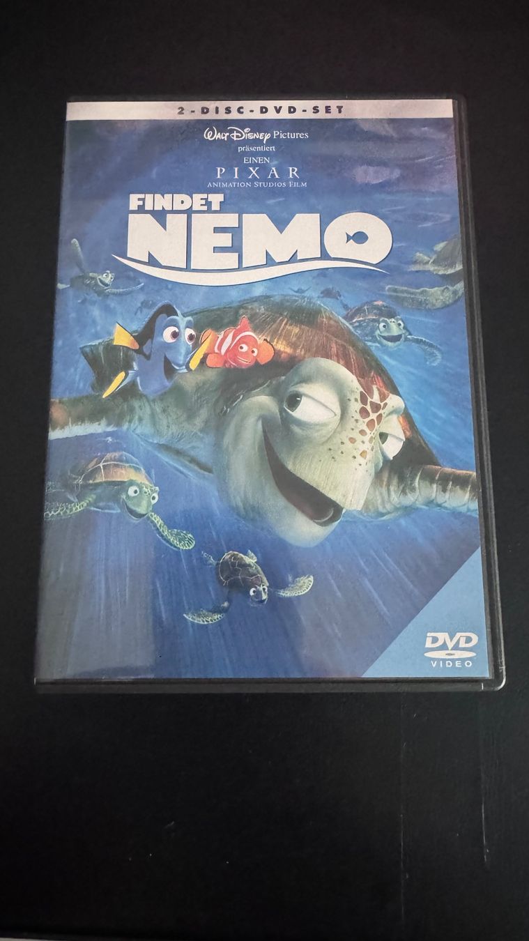 Tutti i DVDs: Findet Nemo DVD 2-Disc-Set – Usato da Wolfhausen venduto da ResalePoint