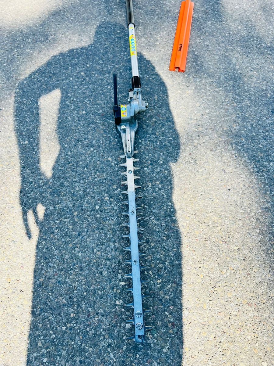 Stihl Alle Werkzeuge: Rasentrimmer Stihl KM 130 R – Gebraucht aus Urdorf von mas_5wfz 8