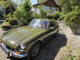 MG B GT Oldtimer Erstlack Chrommodell