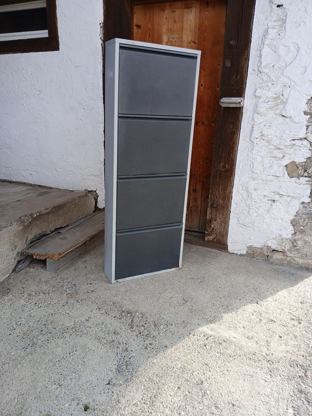 Autoribaltabili: Metall Schuhschrank/Kipper – Usato da Obfelden venduto da Buddha24