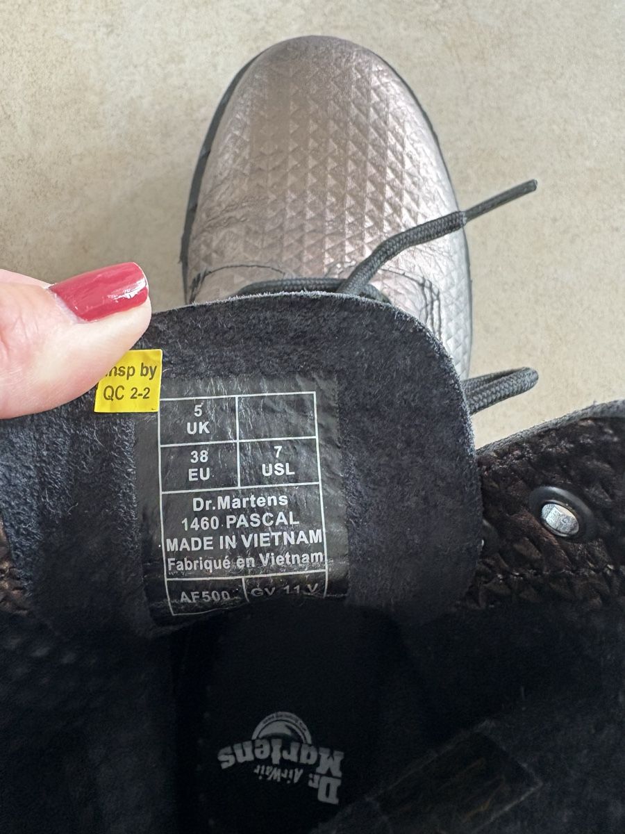Dr. Martens Scarpe da uomo: Dr. Martens Pascal Boots Gr. 38, Metall-Look – Usato da Baden venduto da est_92cz 5