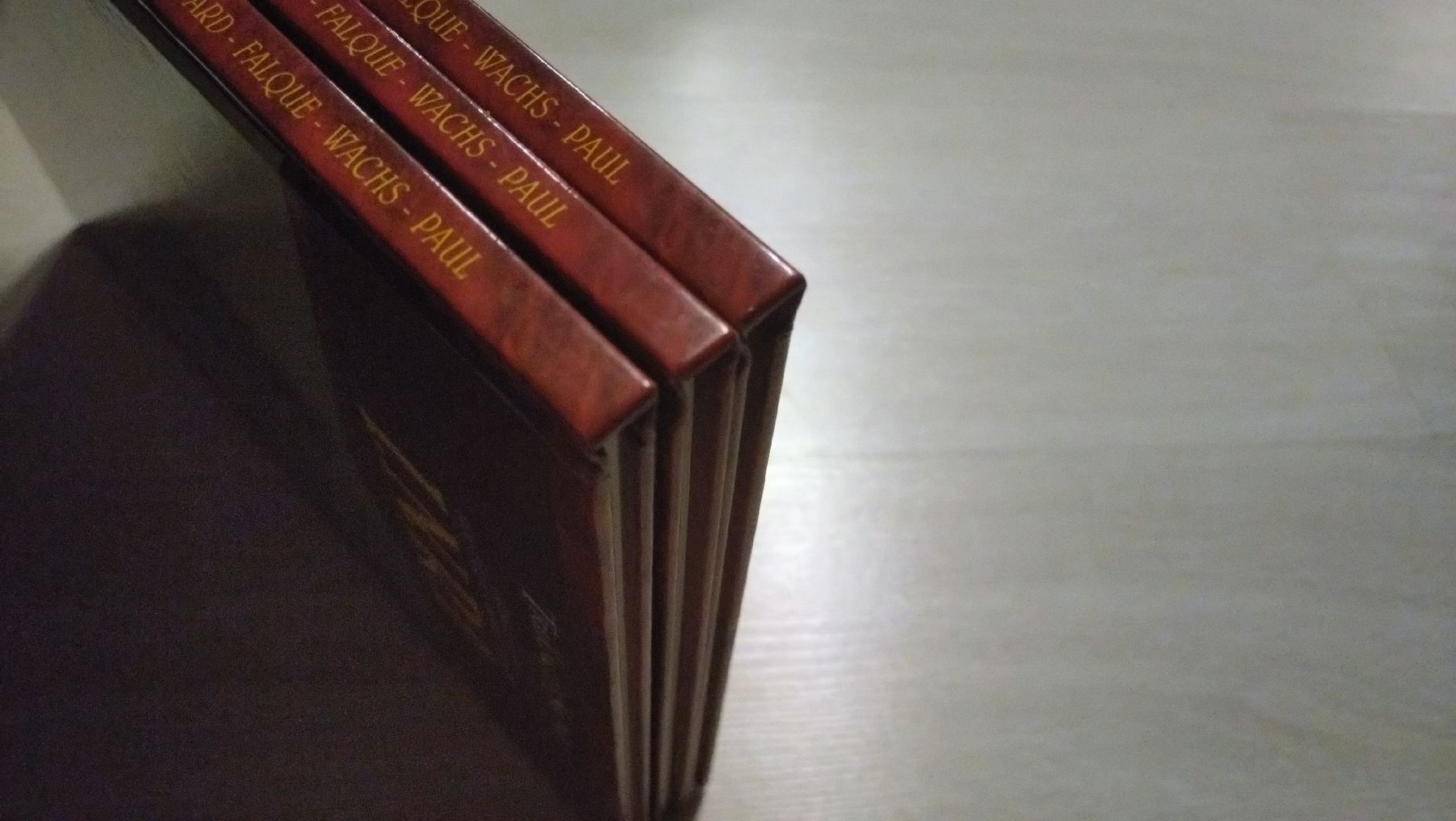 Fumetti: Lot de 3 BD Le Triangle Secret, Tome 1 à 3 – Usato da Farvagny-le-Grand venduto da LaCaverne 1