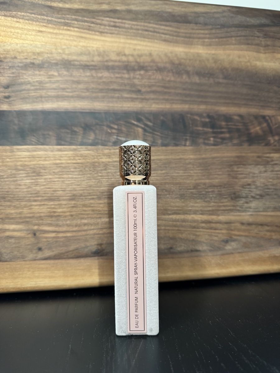 Parfum & Eau de Toilette: AMEERAT AL ARAB PRIVE ROSE ASDAAF 100ml – Gebraucht aus Kilchberg ZH von Centipaide 2