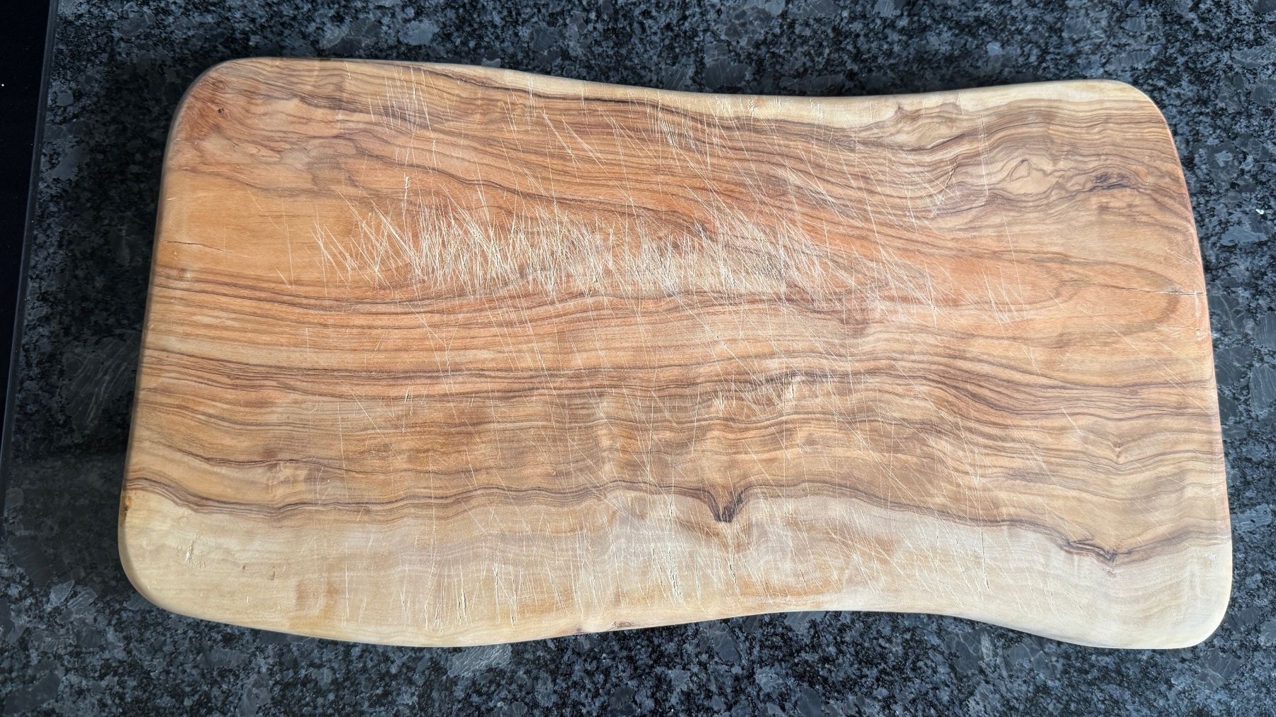 Elettrodomestici da cucina: Oliven Holzschneidebrett – Usato da Samedan venduto da Gischpel25 1