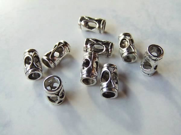 Perle (finte): 3 Metallperlen Röhren Tibet silber 14mm – Nuovo (secondo la descrizione) da Alpnachstad venduto da perlengaby