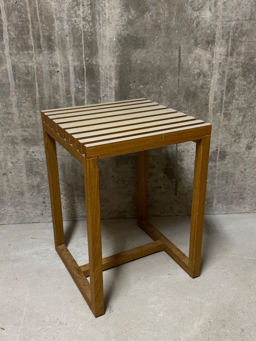 Comodini: Holz Hocker/Beistelltisch – Usato da Zürich venduto da IMP 1