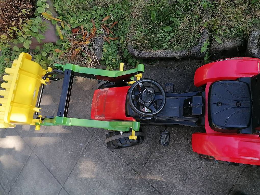 Fahrzeuge für Kinder: Kinder Traktor Trettraktor inkl. Anhänger, Frontlader  – Gebraucht aus Stansstad von lengsi 3