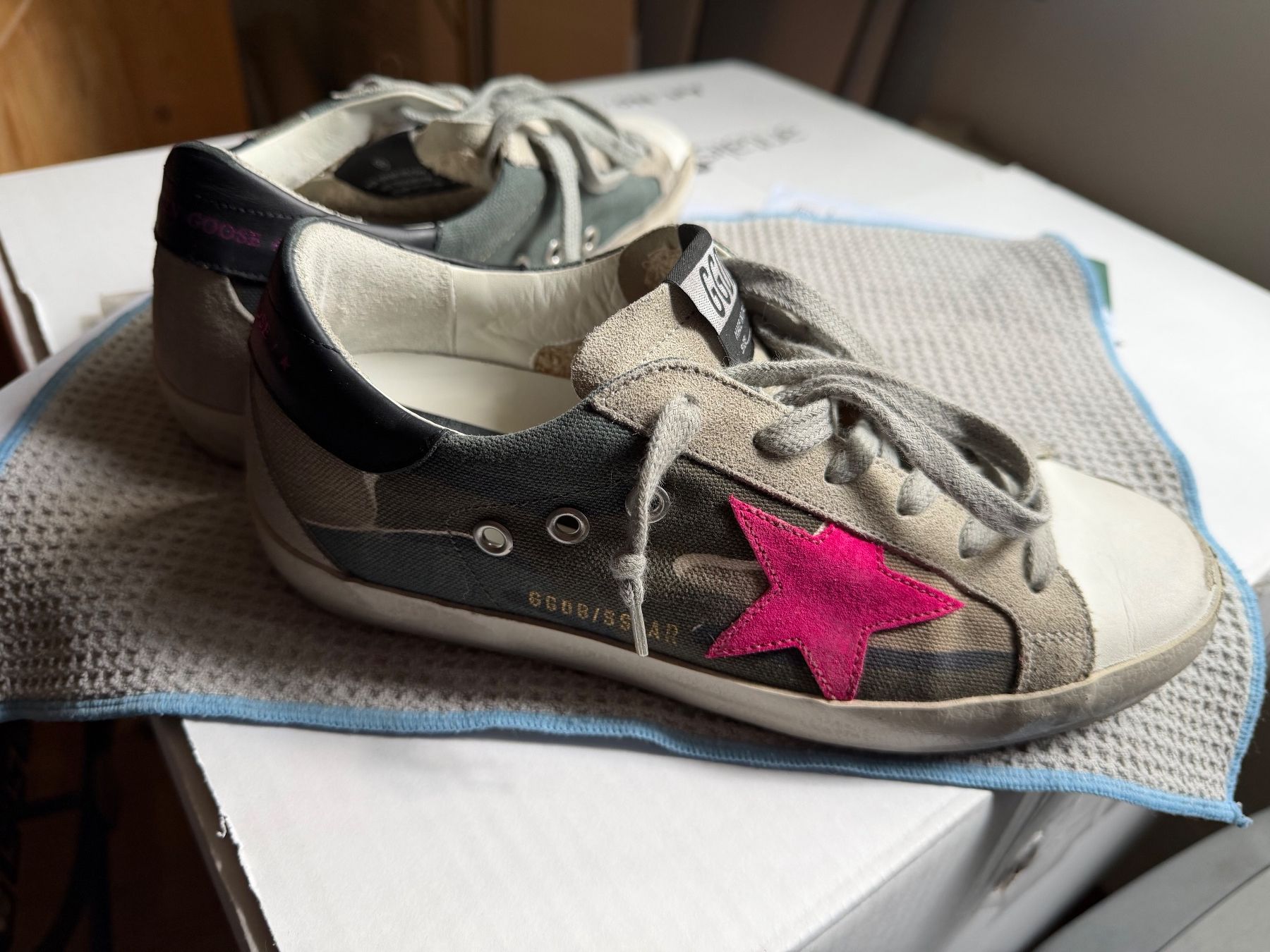 Golden Goose Scarpe da donna: GGDB Golden Goose Superstar – Usato da Bad Ragaz venduto da Snow_15