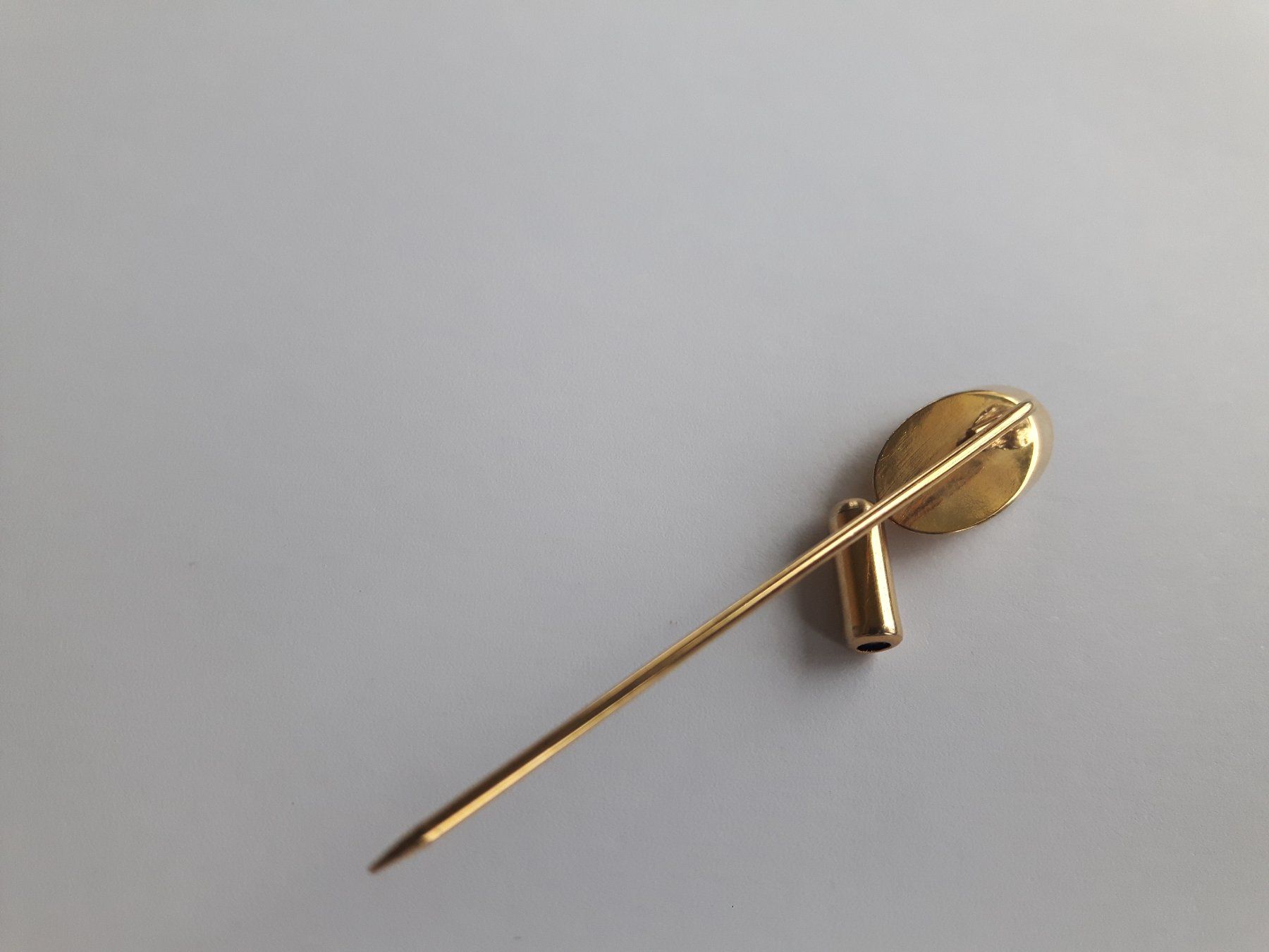 Cravatte: Antike goldene Krawattennadel mit Gravur "B" – Usato da Beckenried venduto da SylvkensWorld 4