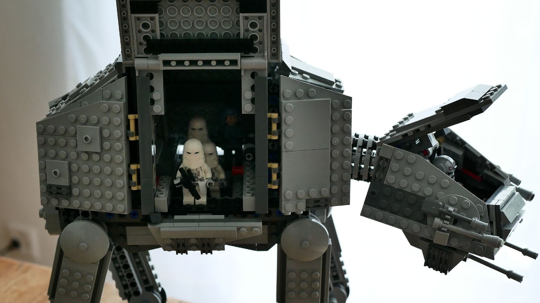 Lego Baukästen: Lego AT-AT – Gebraucht aus Tumegl/Tomils von Chrisper 2