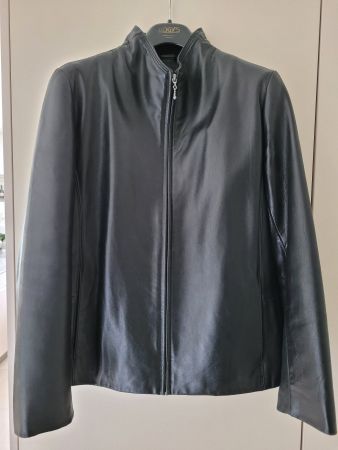 schön verarbeitete taillierte Damen Lederjacke Gr. 36