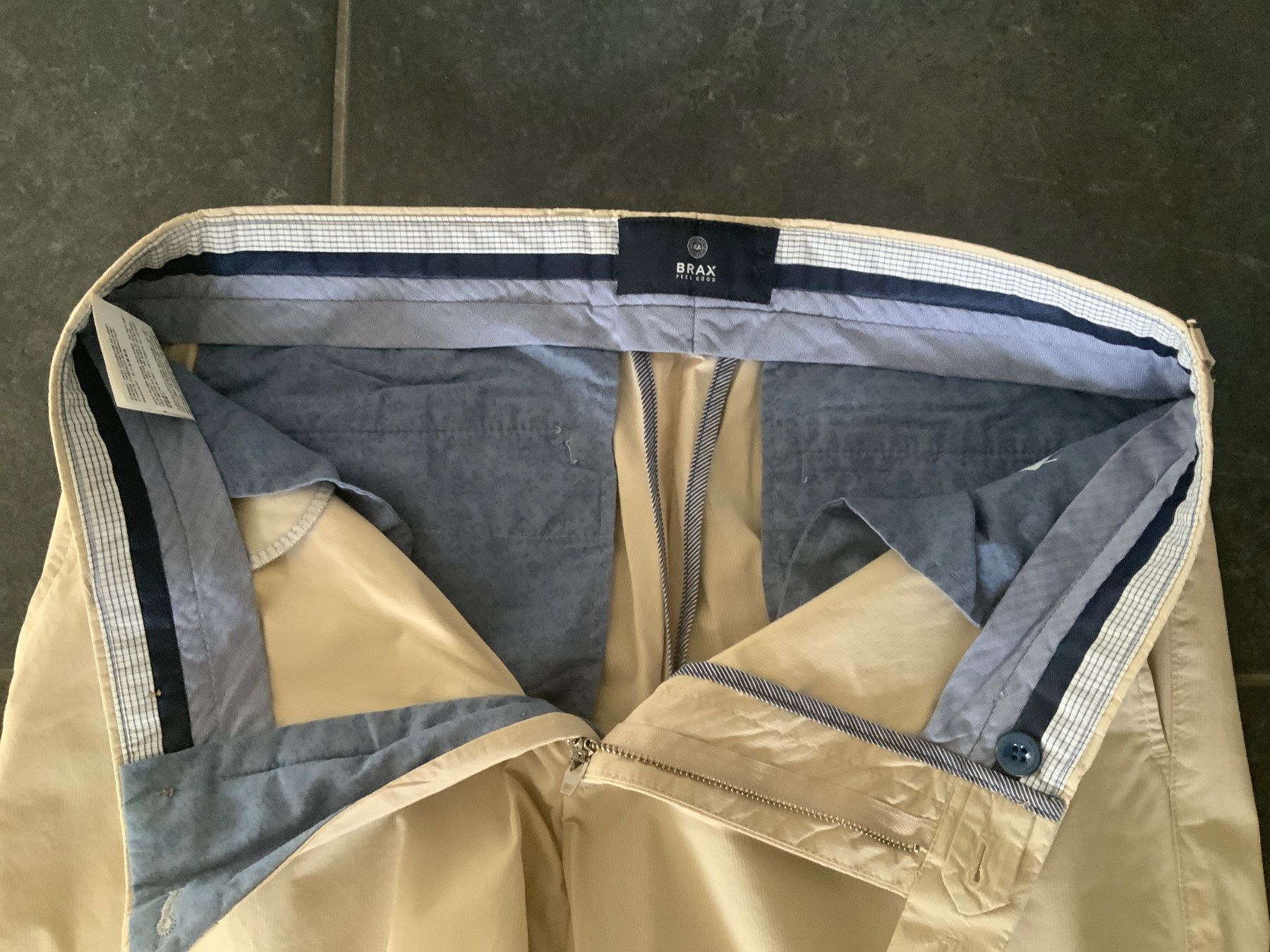 Brax Pantaloni: BRAX Sommerhose Grösse 34/32 – Usato da Herzogenbuchsee venduto da Ursbre 2