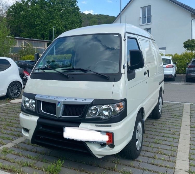 Piaggio Veicoli commerciali: PIAGGIO PORTER KASTENWAGON – Usato da Basel venduto da BCDEFG