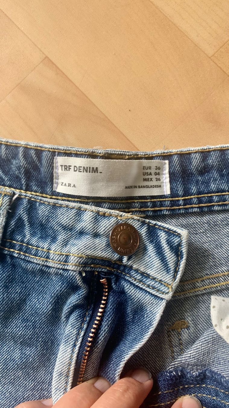 Zara Jeans: 2 Denim shorts S/36 – Usato da Zürich venduto da Angela_Fashion_Lover 5