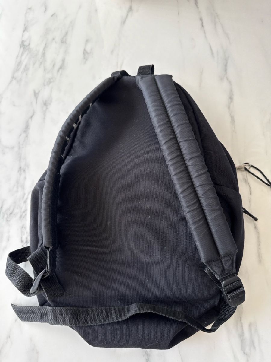Eastpak Zaini: Sac à dos Eastpak noir  – Usato da Vaux-sur-Morges venduto da GothamCity 1