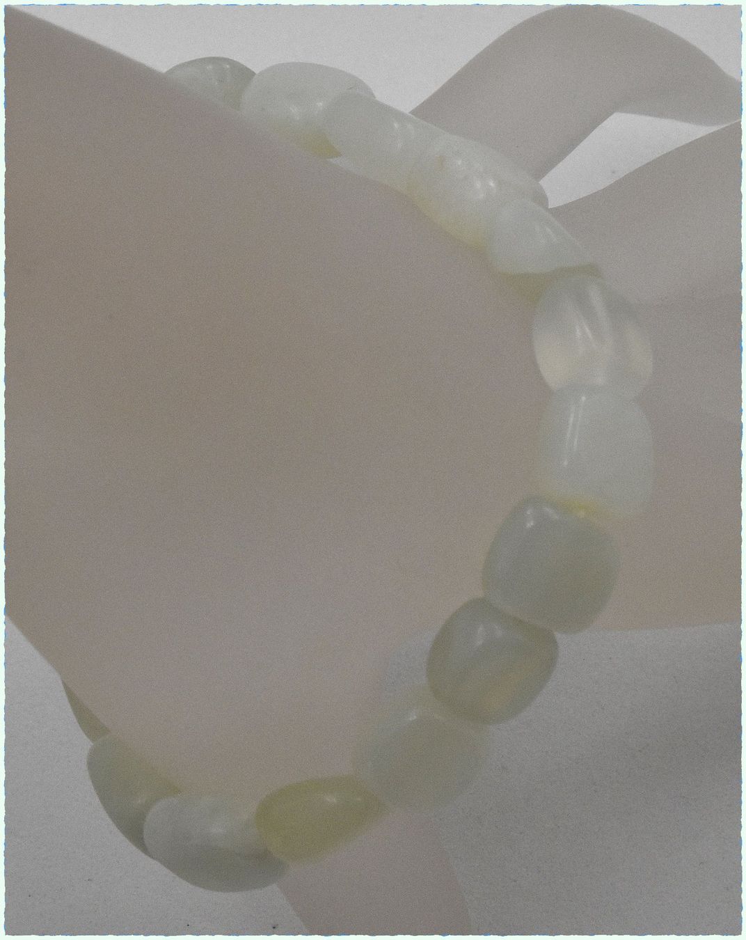 Bracciali & Braccialetti: Hellgrüne Nephrit Jade Stretch Armband ca. 18cm – Nuovo e nell'imballaggio originale da Oberglatt ZH venduto da Goldfee1 2
