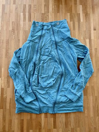 Tragejacke / Tragemikina – Grösse 36/38