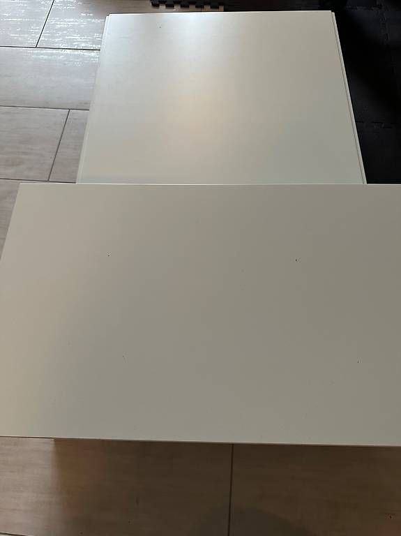 Tische: Tisch mit Glasplatte – Gebraucht aus Hergiswil NW von lau_qsy9 2