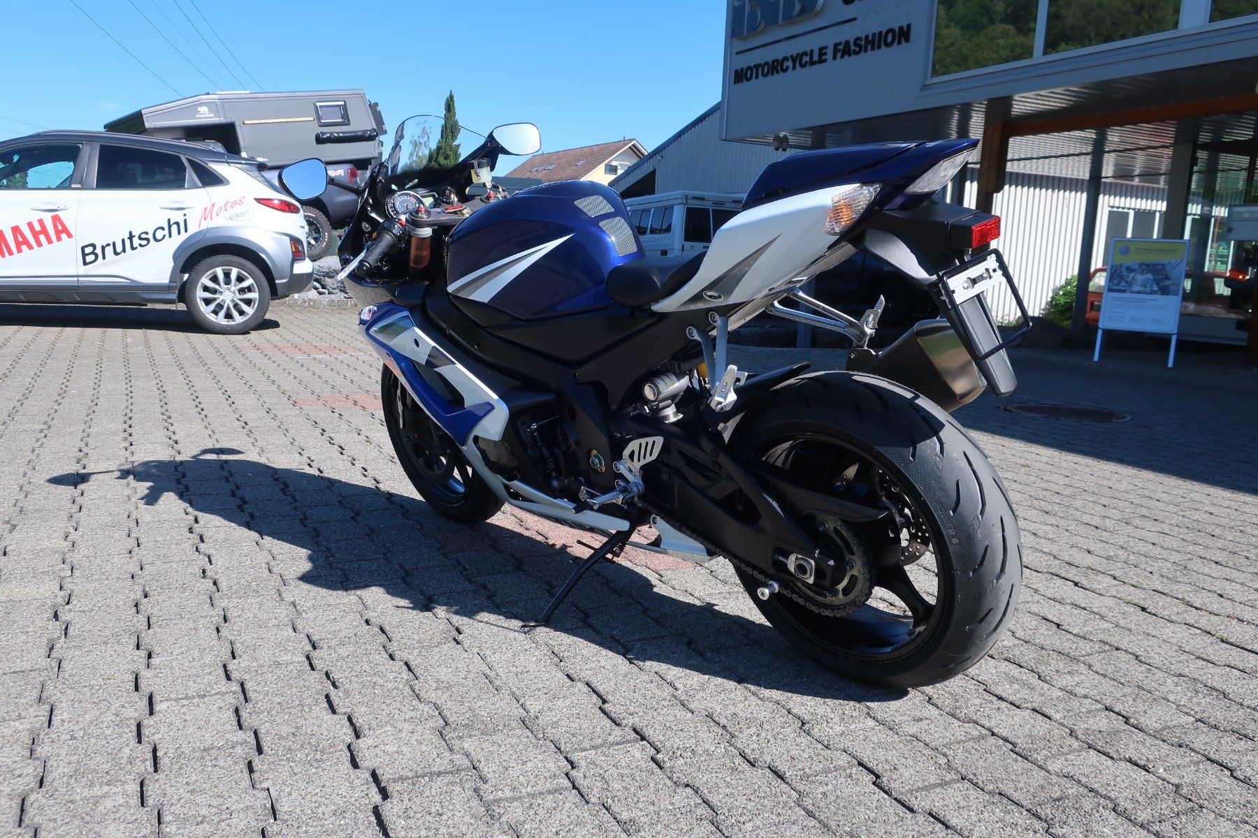 Suzuki Strada: Suzuki GSXR1000 – Usato da Eiken venduto da Motti2 3
