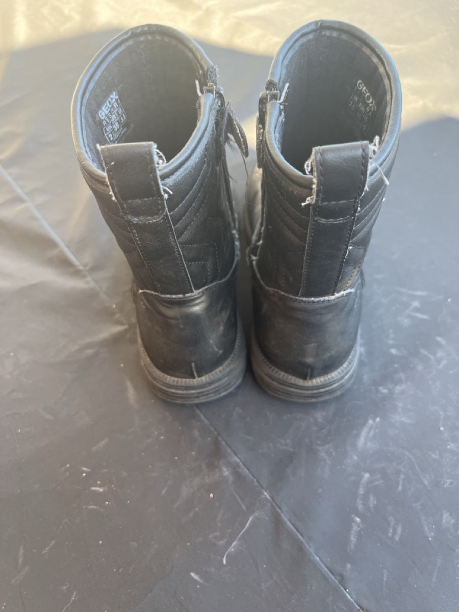 Geox Scarpe per ragazze: GEOX Lederstiefel Gr. 35 – Usato da Brütten venduto da Aerox82 3