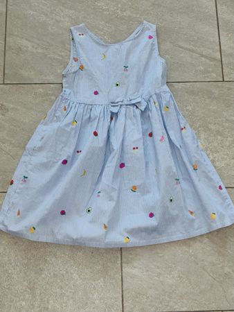 Kinder Kleid Sommerkleid gestreift mit Fruechten Gr. 122