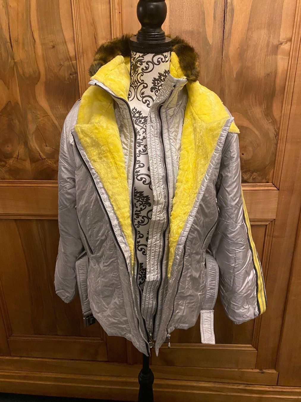 Jacken: High Society Women Jacket HARPER T38 – Gebraucht aus Porrentruy von SYANKA 5