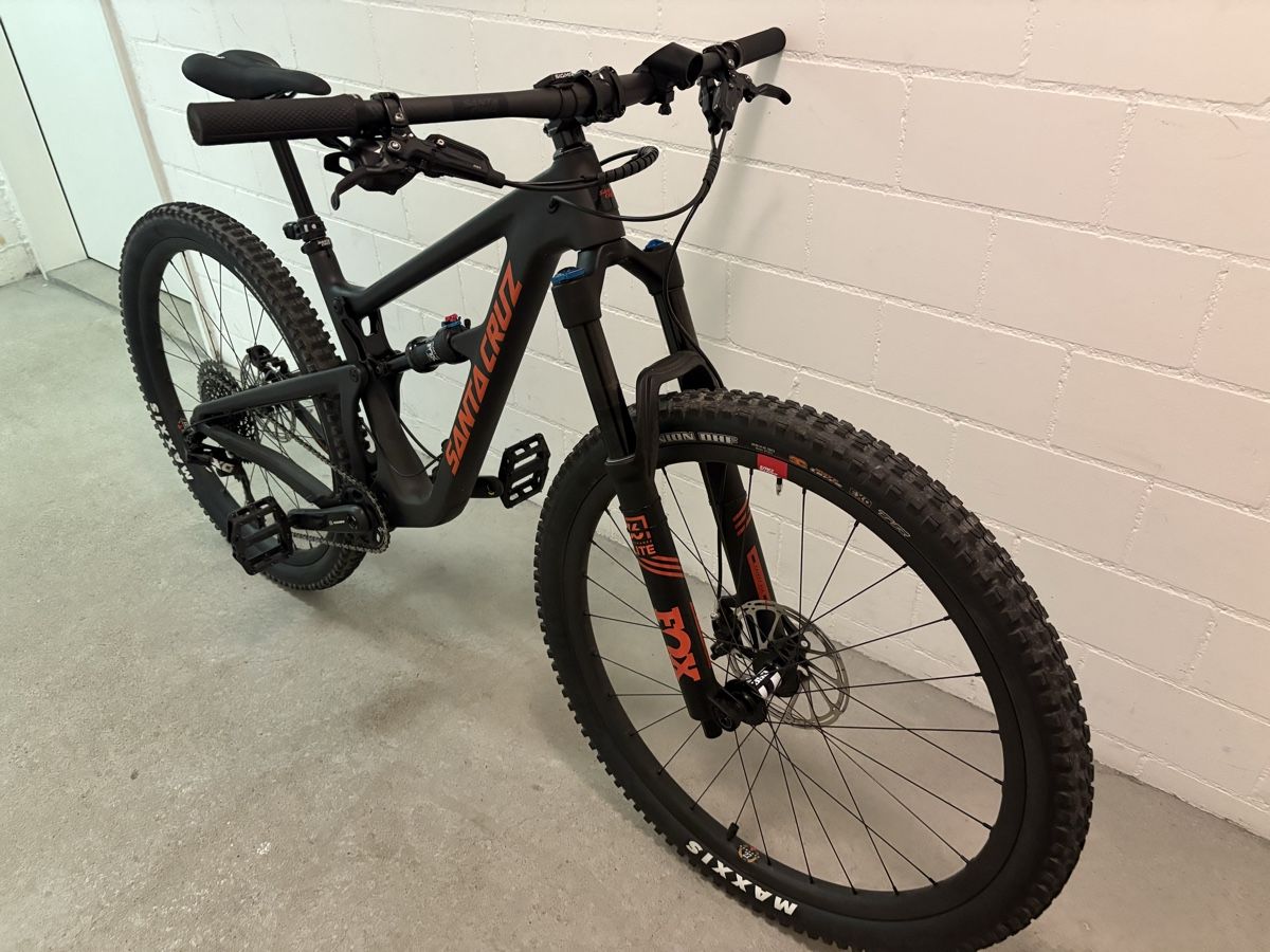 Santa Cruz Biciclette: Santa Cruz Hightower CC – Nuovo (secondo la descrizione) da Möhlin venduto da Nilo9013