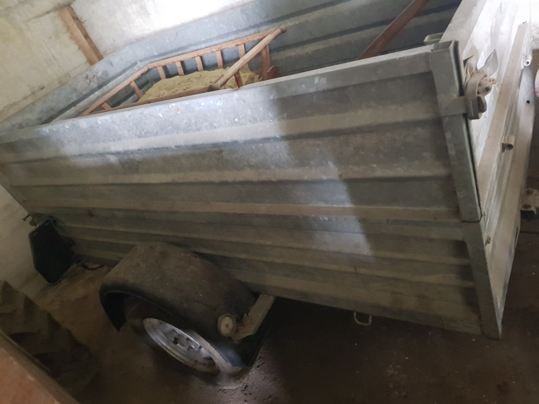 Rimorchi: Sachentransportanhänger – Usato da Appenzell venduto da Sindi86