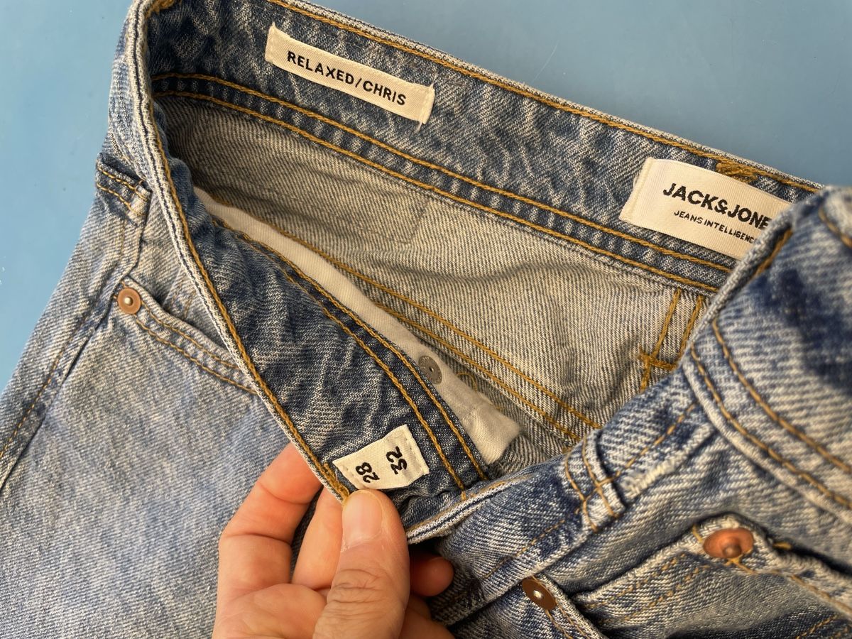 Jack & Jones Jeans: 2 Jeans Jack Jones 28/32 – Usato da Meinisberg venduto da asolf 1