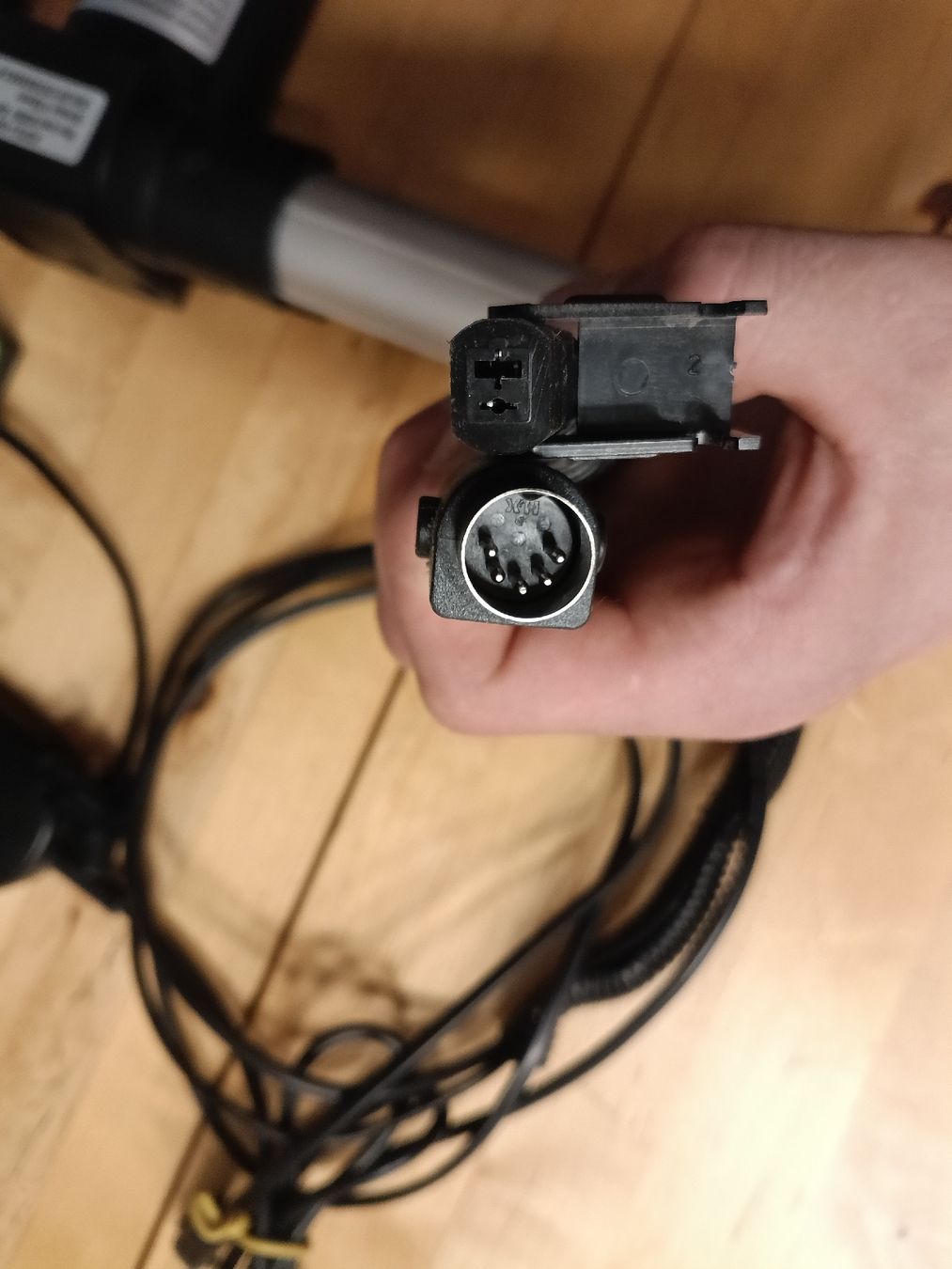 Componenti elettronici: Linear Aktuator – Usato da Wanzwil venduto da dod_6z2t 3