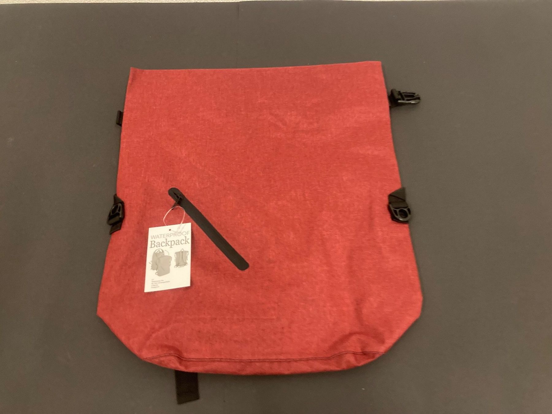 Zaini: Rucksack wasserdicht, ca. 60 x 40 cm, dunkelrot – Nuovo e nell'imballaggio originale da Neuenhof venduto da jorogo 1