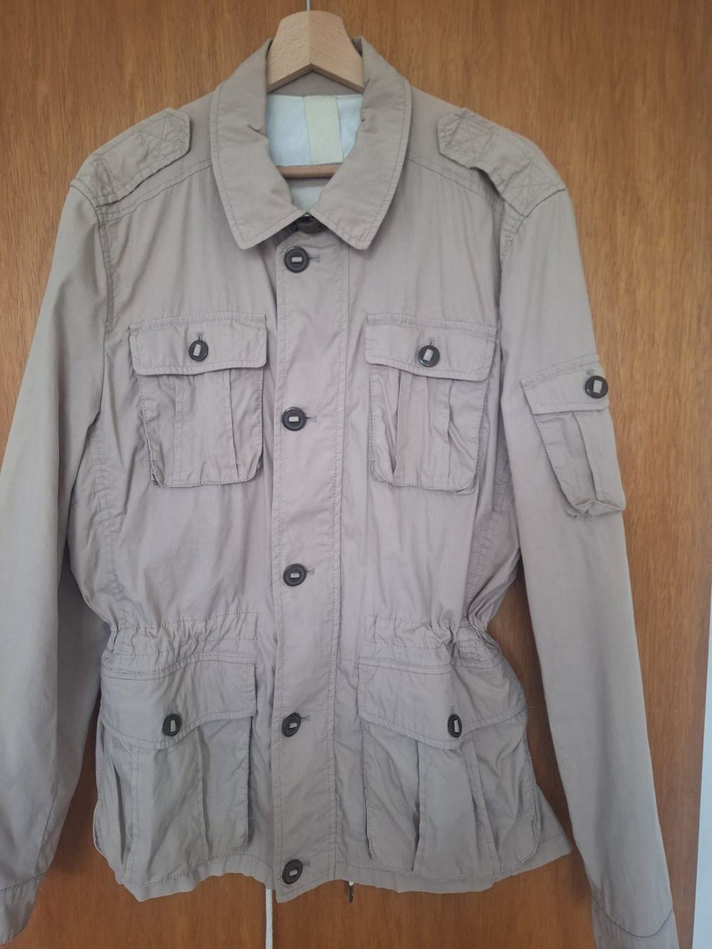 Mango Giacche: Schöne Jacke "L" – Nuovo (secondo la descrizione) da Embrach venduto da Alian1 1