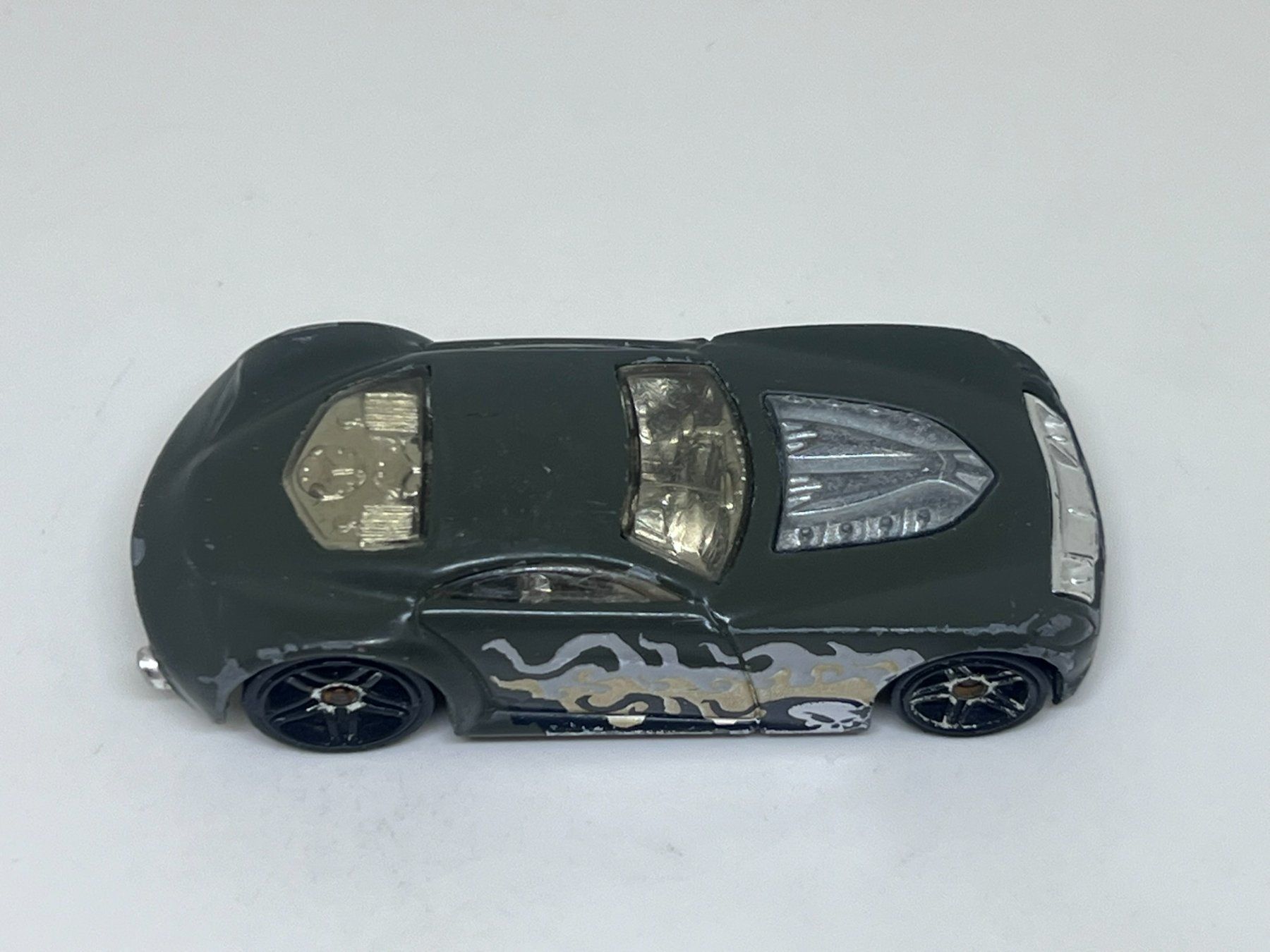 Hot Wheels Modellini d'auto: Hot Wheels Sir Ominous #653 – Usato da Wildegg venduto da LaaBoutique 1