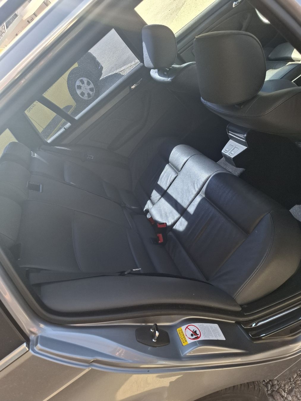 BMW Autos: BMW 320i Touring ab MFK 09/25 – Gebraucht aus Ormalingen von V850 5